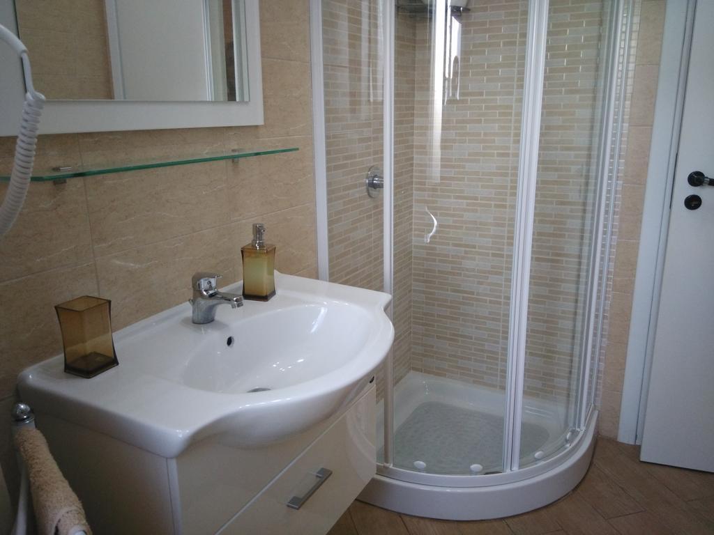 L'Oasi Del Porto Bed & Breakfast Trapani Dış mekan fotoğraf