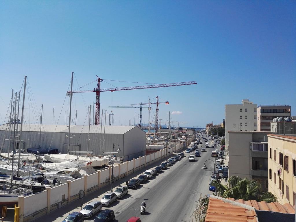 L'Oasi Del Porto Bed & Breakfast Trapani Dış mekan fotoğraf