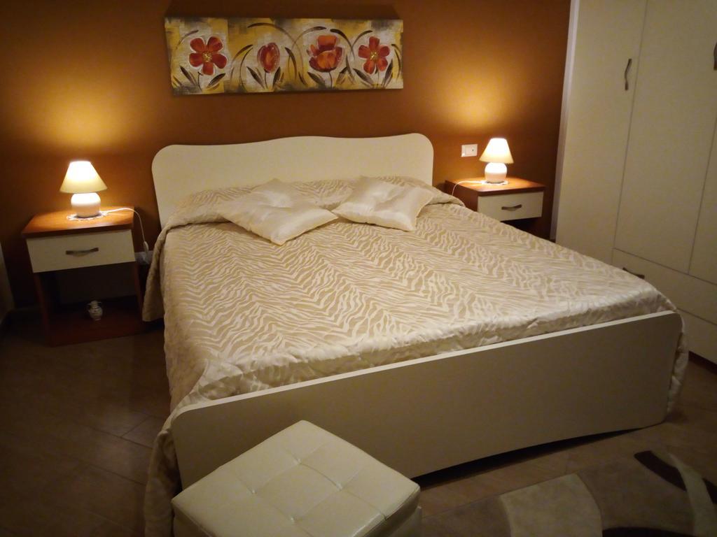 L'Oasi Del Porto Bed & Breakfast Trapani Dış mekan fotoğraf