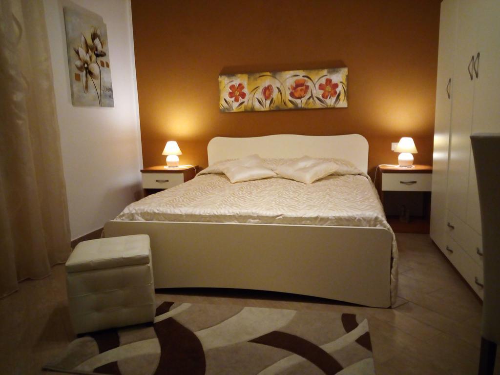 L'Oasi Del Porto Bed & Breakfast Trapani Dış mekan fotoğraf