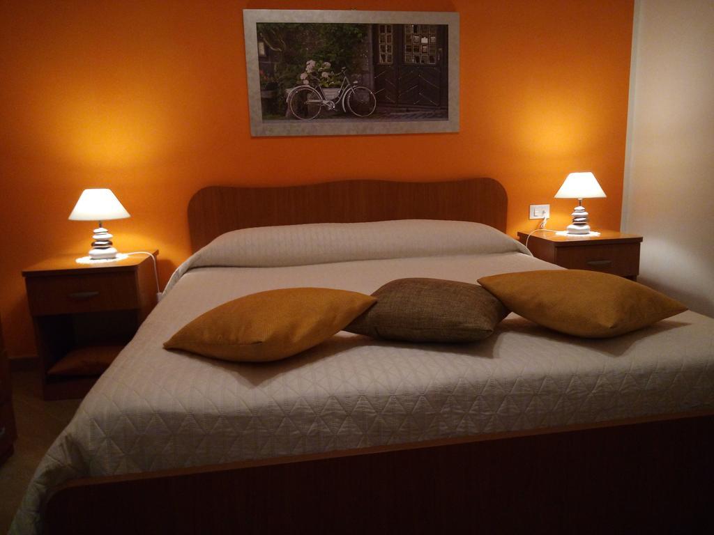 L'Oasi Del Porto Bed & Breakfast Trapani Dış mekan fotoğraf
