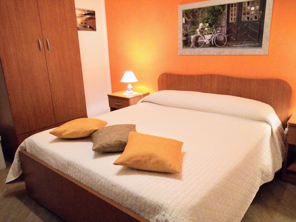 L'Oasi Del Porto Bed & Breakfast Trapani Dış mekan fotoğraf